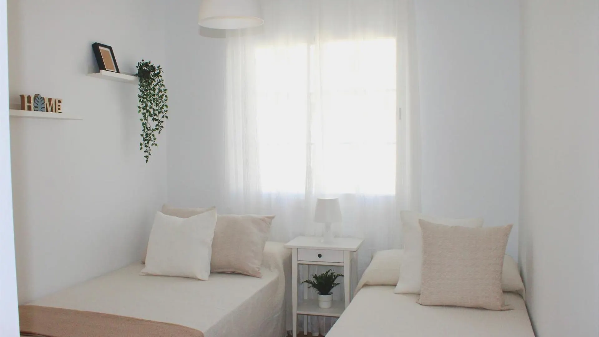 Mar Niza Villa Malaga 0*,